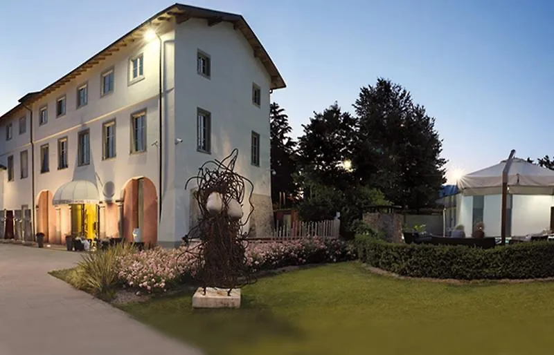 Settecento Hotel Presezzo 4*,